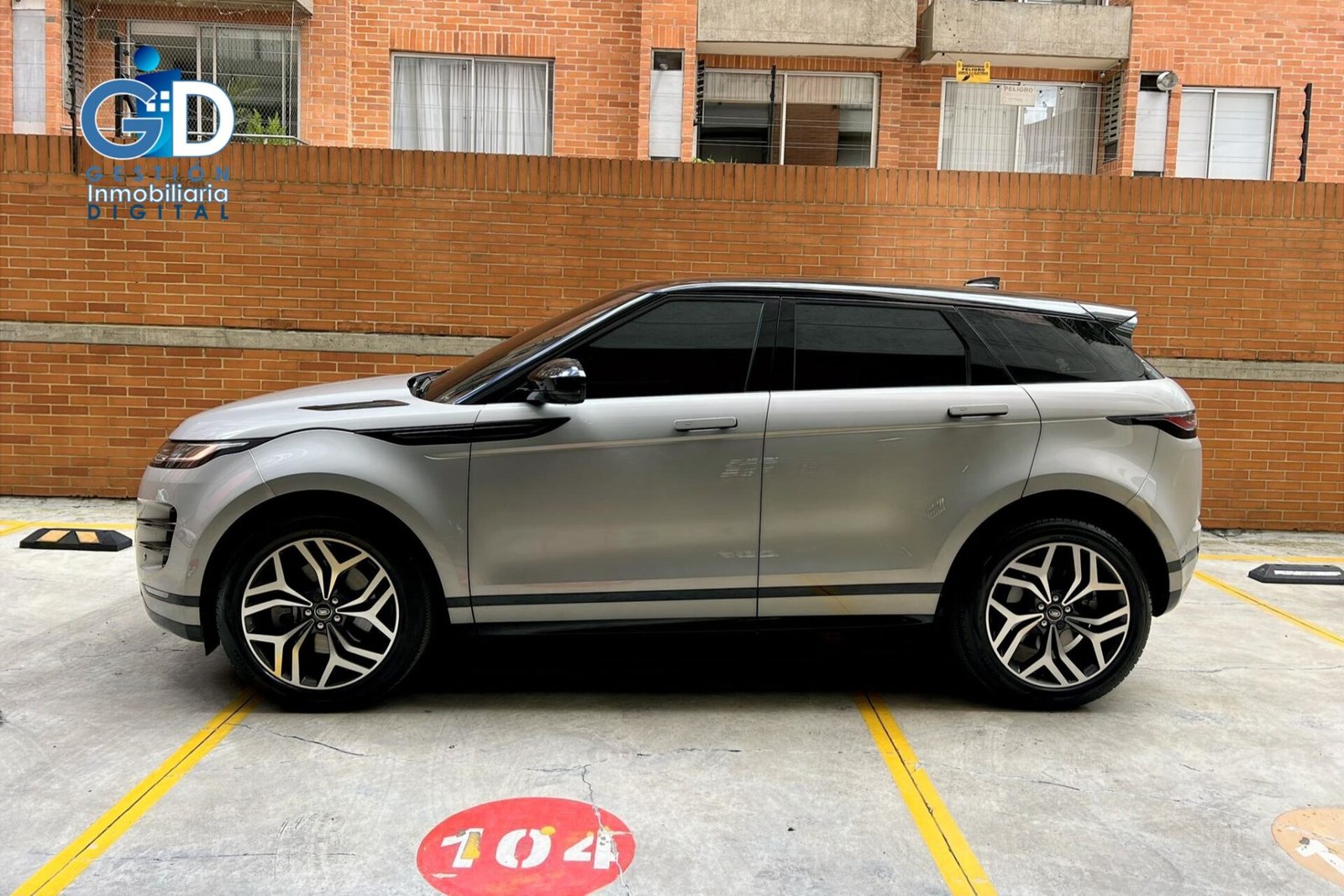Land Rover Range Rover Evoque 2.0 Tiptrónica Hibrida – Modelo 2023