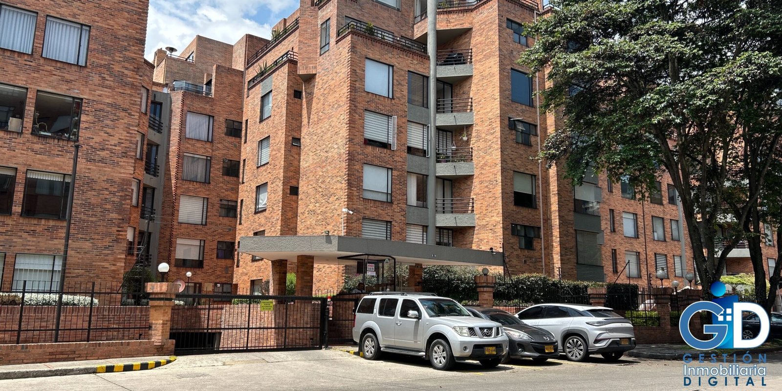 Apto en venta de 112 m2 en El Country, Bogotá